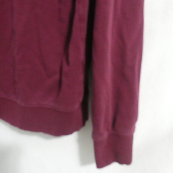PENGUIN by MUNSINGWEAR | large | Burgundy Hooded Sweatshirt / Hoodie - Picture 13 of 16